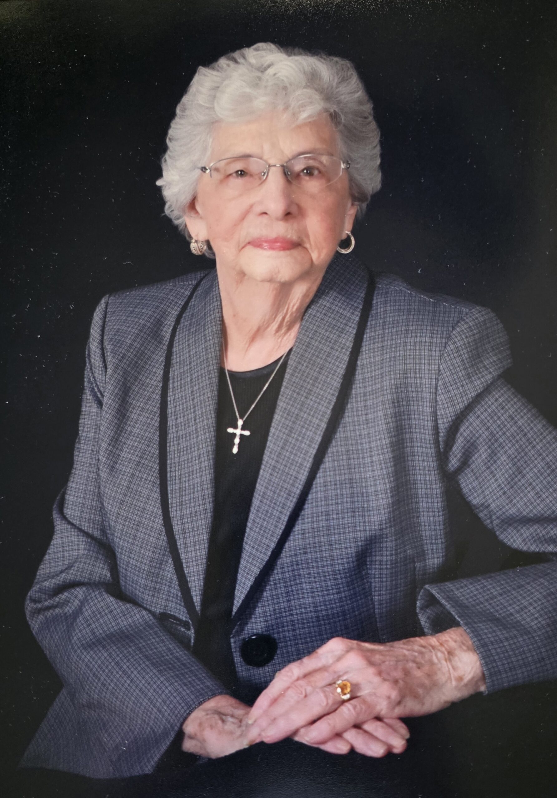 annie belle bell